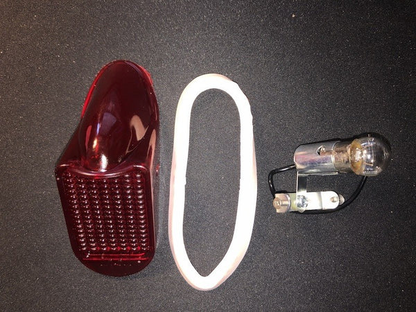 Cabochon et porte ampoule Motobécane de type "Manducher"