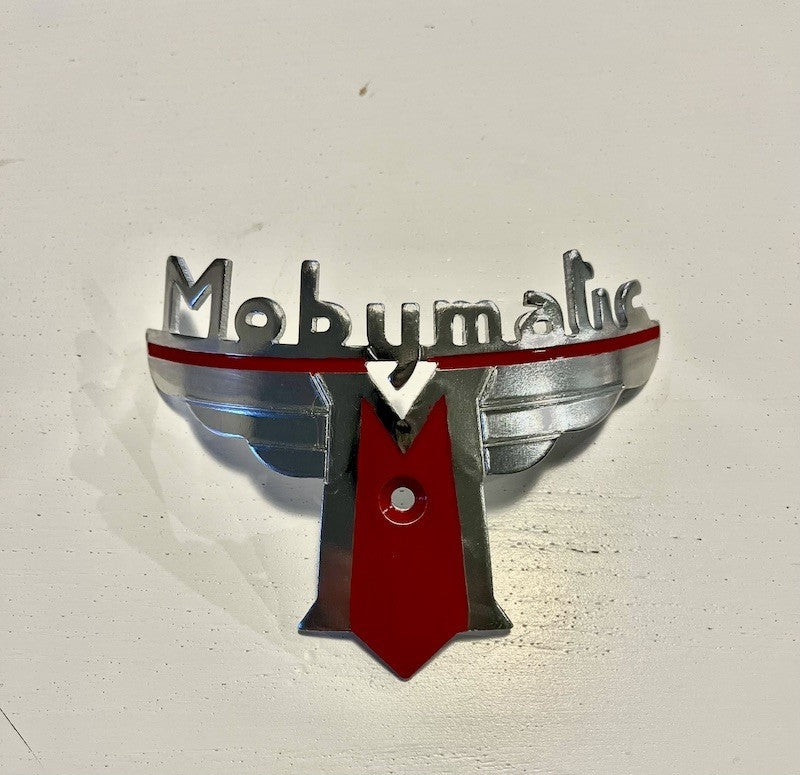 Central logo for "Mobymatic" tank