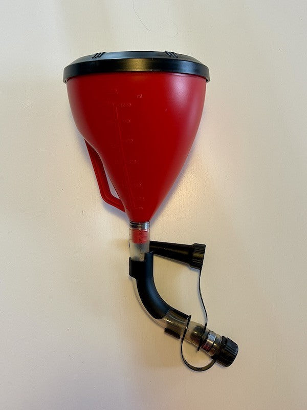 Polisport Funnel with Spout and Lid