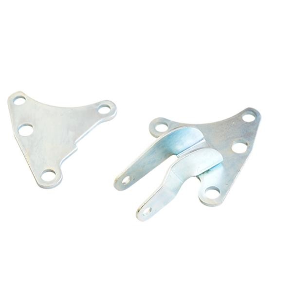 Pattes fixation moteur MBK AV10