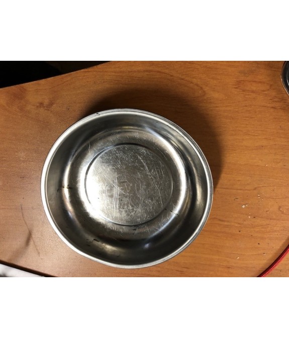 Recipient magnétique