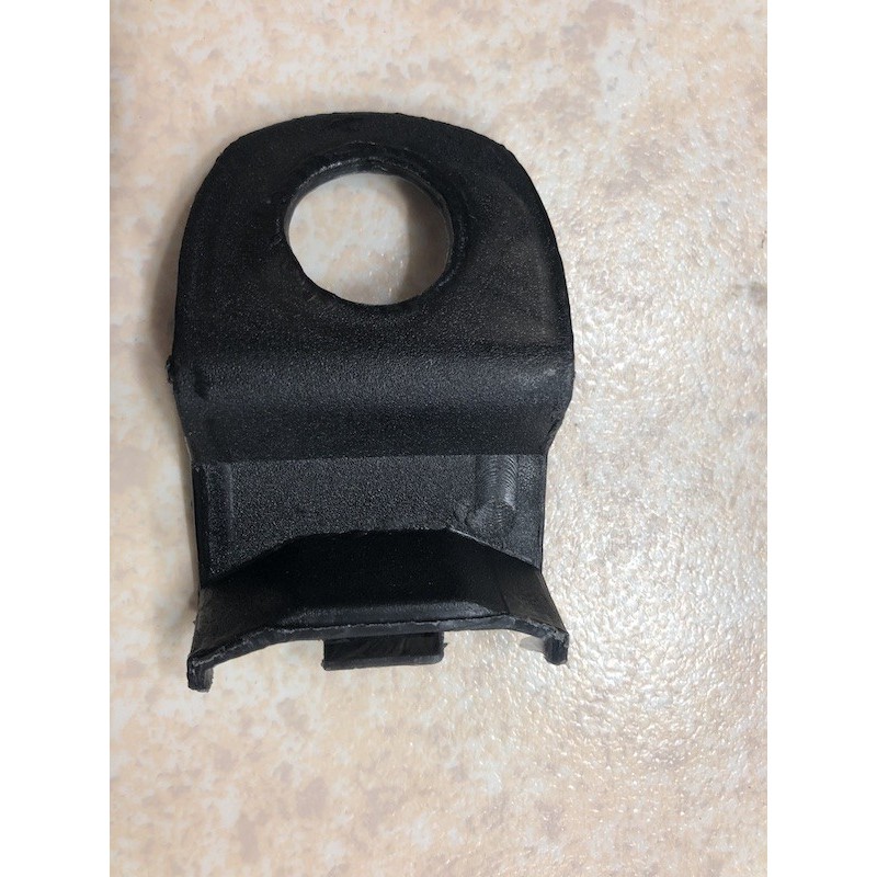 Protection sous selle 103