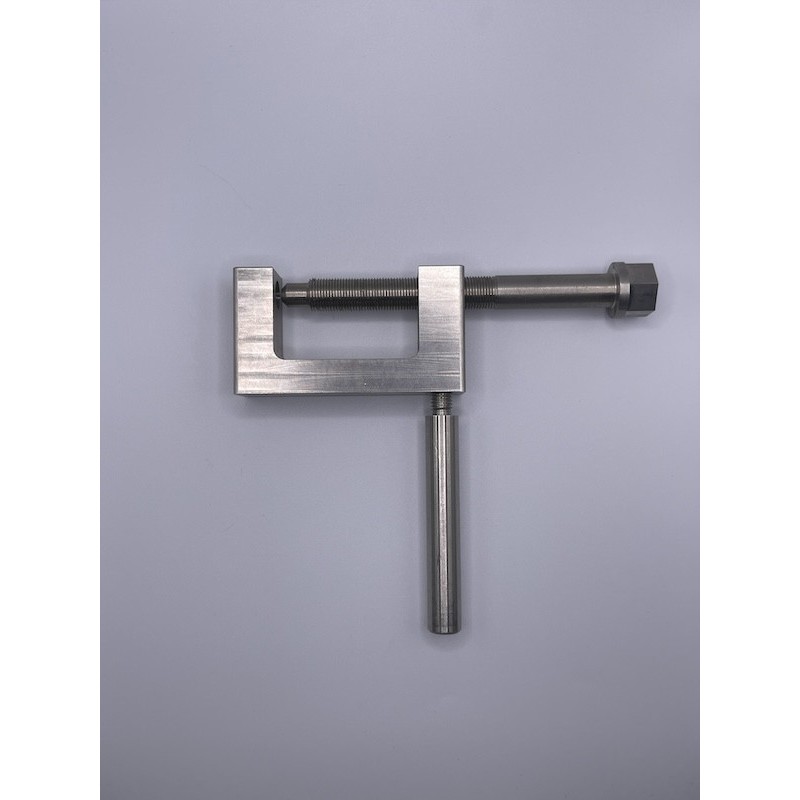 A Solex : Demonte clavette de pédalier