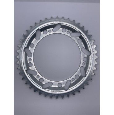 Couronne échancrée ATV pour Motobécane type 65, 75, 76, 85, 79, 68, 87, 88