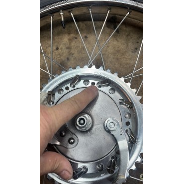 Couronne échancrée ATV 48 dents AV89, Spéciale 50