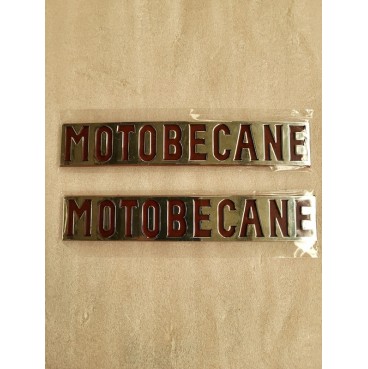Plaquettes MOTOBECANE fonds or et lettrage rouge