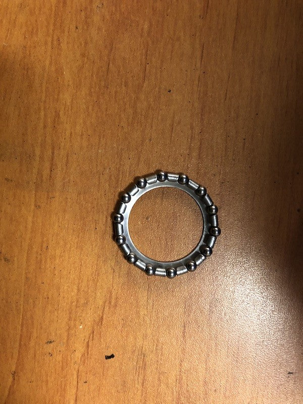 Steering head ball cage for mopeds