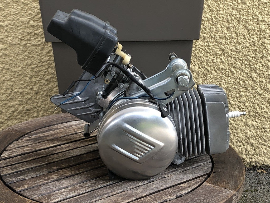 Chain-drive moped engine restoration