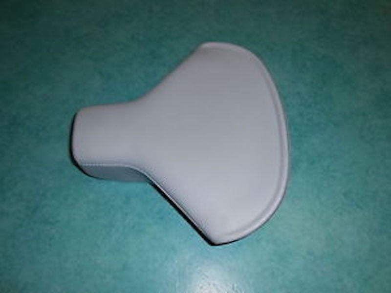 Selle noire ou grise  adapt Solex modèle 3800 / 5000 (dessus de selle)