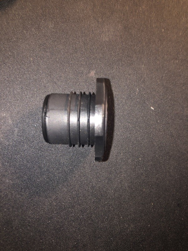 Peugeot 103 push-in fuel cap