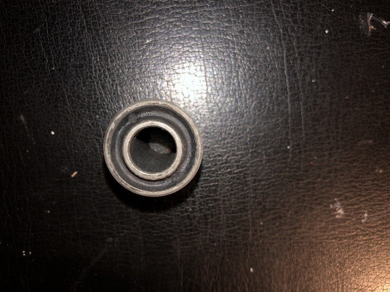 Peugeot engine mount